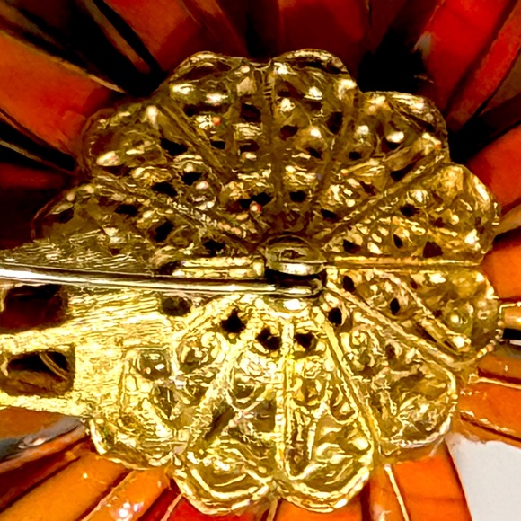 Brilliant MCM Unique Enamel Mixed Metals Flower Brooch * MINT - Picture 5 of 6